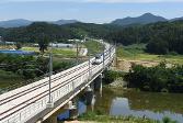 첨부 이미지: 20170803 오대천교 시운전(원주-강릉)(KTX산천)3.jpg