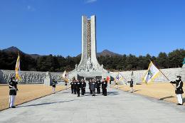 첨부 이미지: 20250102 신년 현충원 참배4