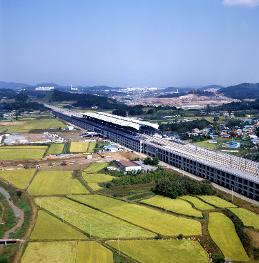첨부 이미지: 20021008 천안아산역(경부고속)26