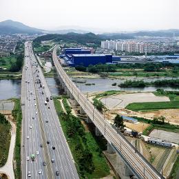 첨부 이미지: 20040531 신탄진교(경부고속)