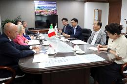 첨부 이미지: 20240814 주한 이탈리아 대사 접견2