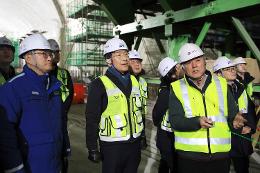 첨부 이미지: 20251219 신안산선 여의도정거장 현장점검3