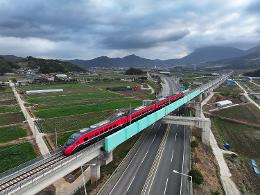 첨부 이미지: 20250417 향장2고가(경전선 보성-임성리)1