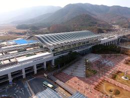 첨부 이미지: 20211125 신경주역(경부고속)1