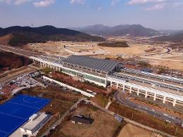 첨부 이미지: 20211125 신경주역(경부고속)4