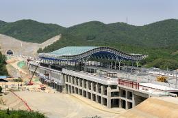 첨부 이미지: 090514신경주역사(경부고속)4